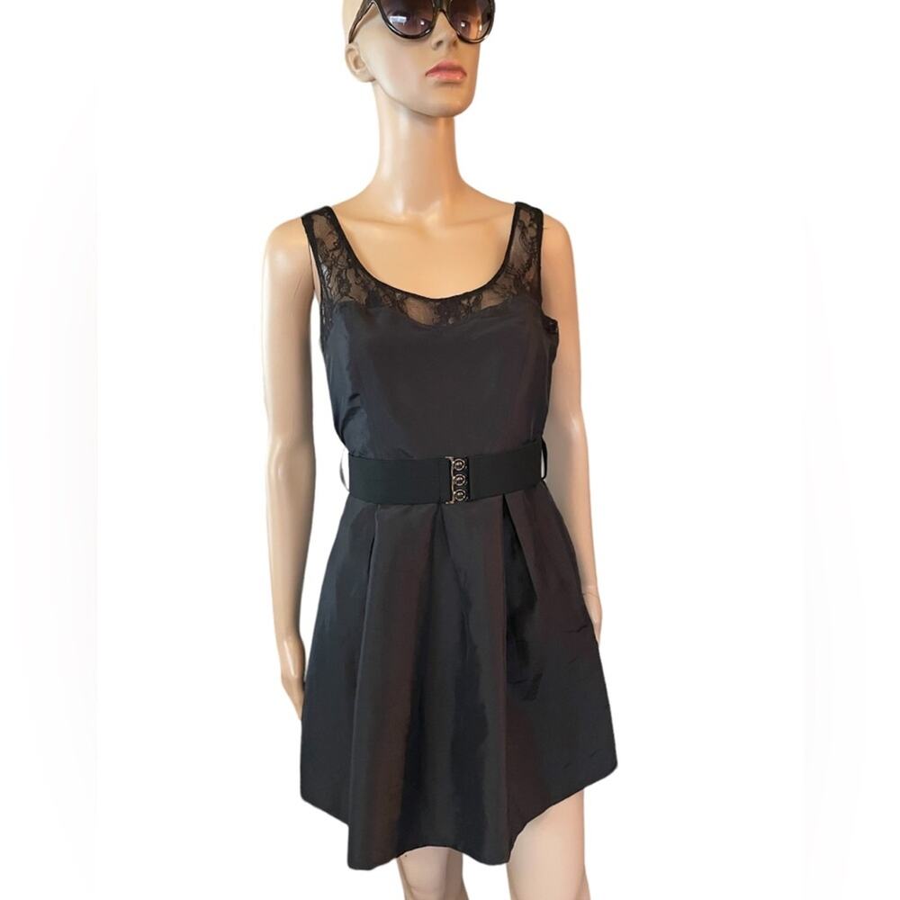NWT Twenty One Blouson Dress Women S Black Flare Pleated Belted Lace Strap